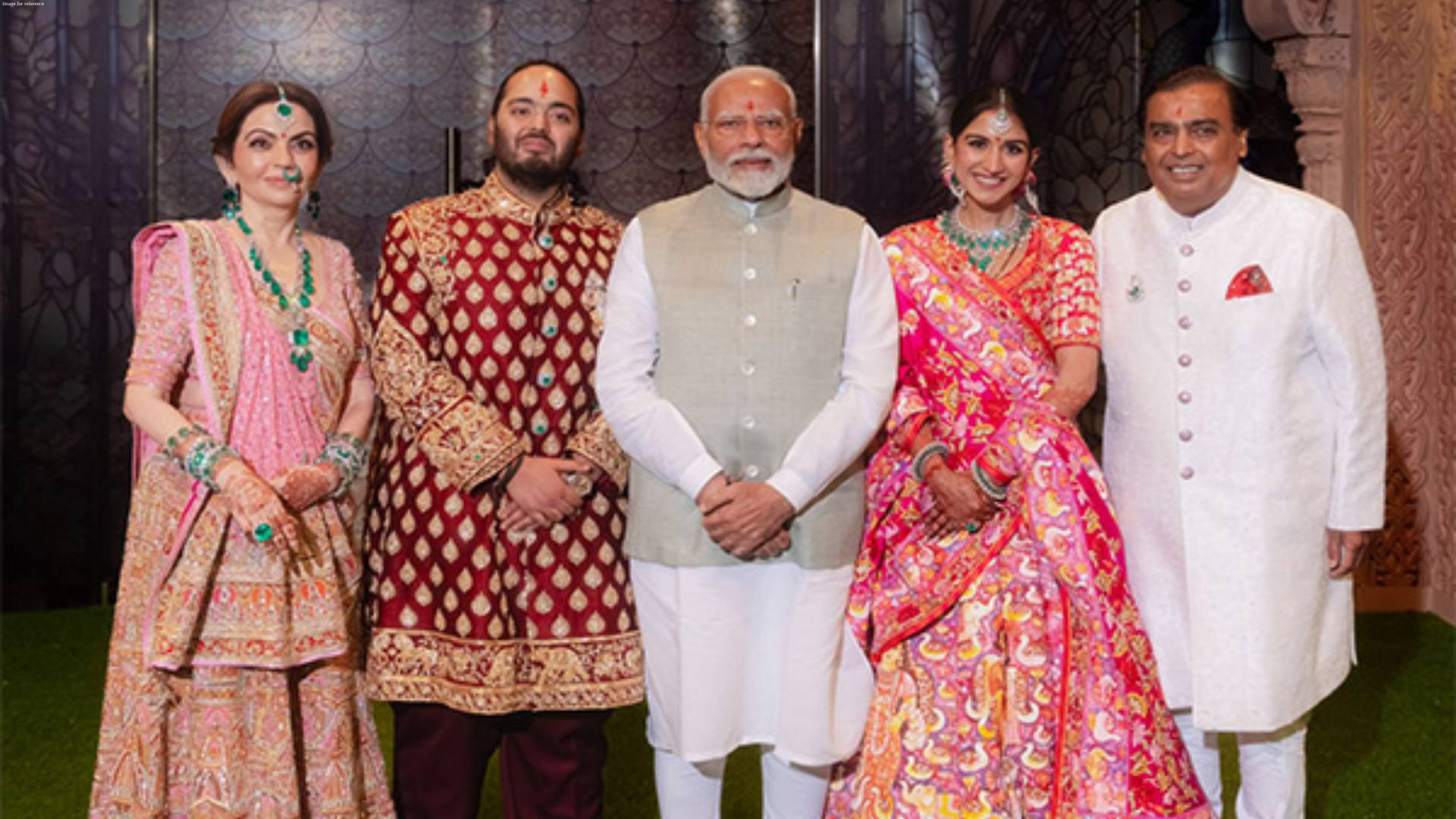 PM Modi poses with Mukesh Ambani, Nita Ambani and newly-wed Anant-Radhika for perfect snapshot